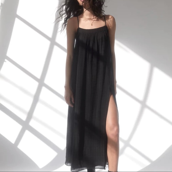 Dresses & Skirts - Wilfred Chant Dress